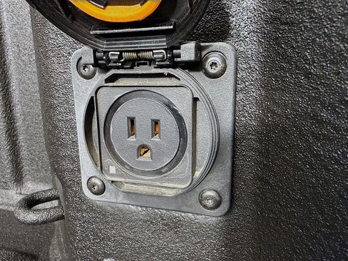 Used 2023 GMC Sierra 1500 SLT w/ SLT Premium Plus Package image 35