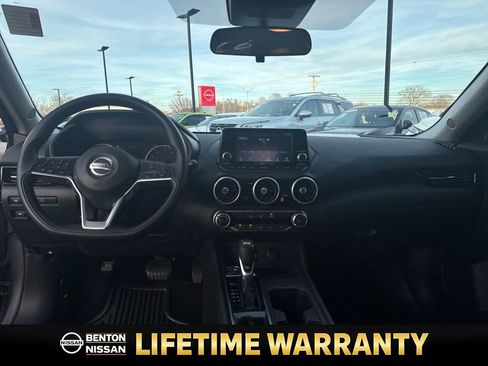 Used 2020 Nissan Sentra S w/ Lighting Package image 13