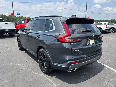 Used 2023 Honda CR-V Sport image 8
