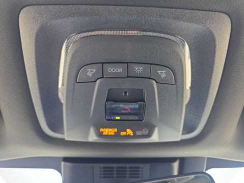 Used 2026 Toyota C-HR AWD/4WD image 23