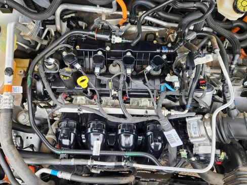 Used 2022 Ford Escape Titanium w/ Titanium Elite Package image 15