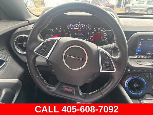 Used 2021 Chevrolet Camaro SS RWD image 9