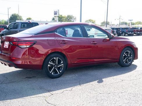 Used 2024 Nissan Sentra SV image 5