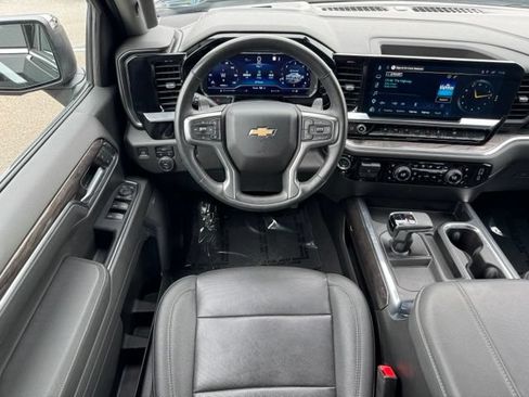Certified 2023 Chevrolet Silverado 1500 LTZ AWD/4WD image 11