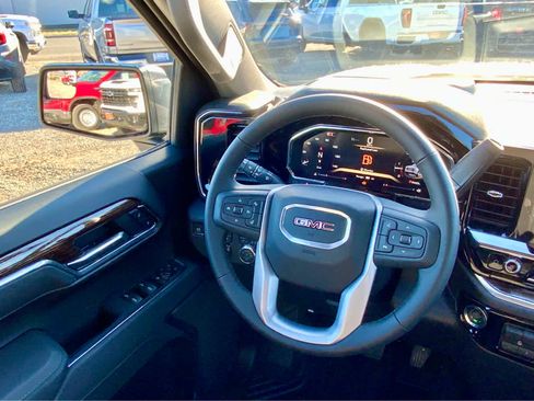 New 2026 GMC Sierra 1500 Elevation image 41
