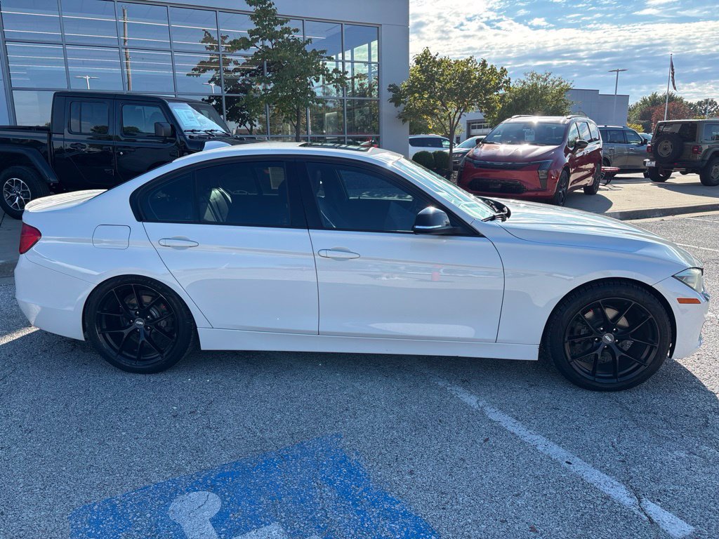 Used 2015 BMW 328i xDrive Sedan AWD/4WD image 9