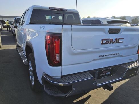 Used 2021 GMC Sierra 1500 SLT w/ SLT Premium Plus Package AWD/4WD image 5