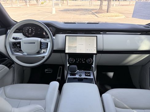 Used 2023 Land Rover Range Rover Long Wheelbase Autobiography image 69