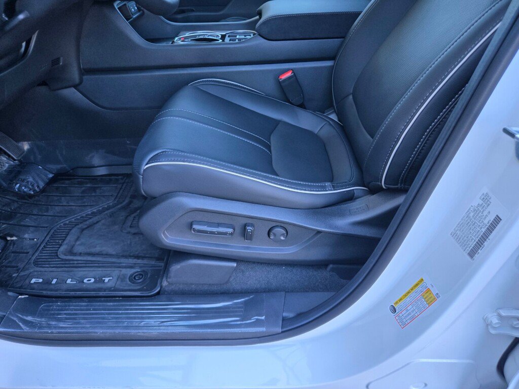 New 2026 Honda Pilot Elite image 11