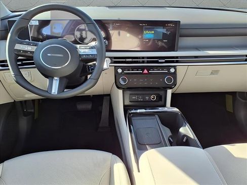 New 2025 Hyundai Tucson SEL image 14