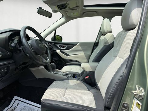 Used 2019 Subaru Forester Premium AWD/4WD image 10