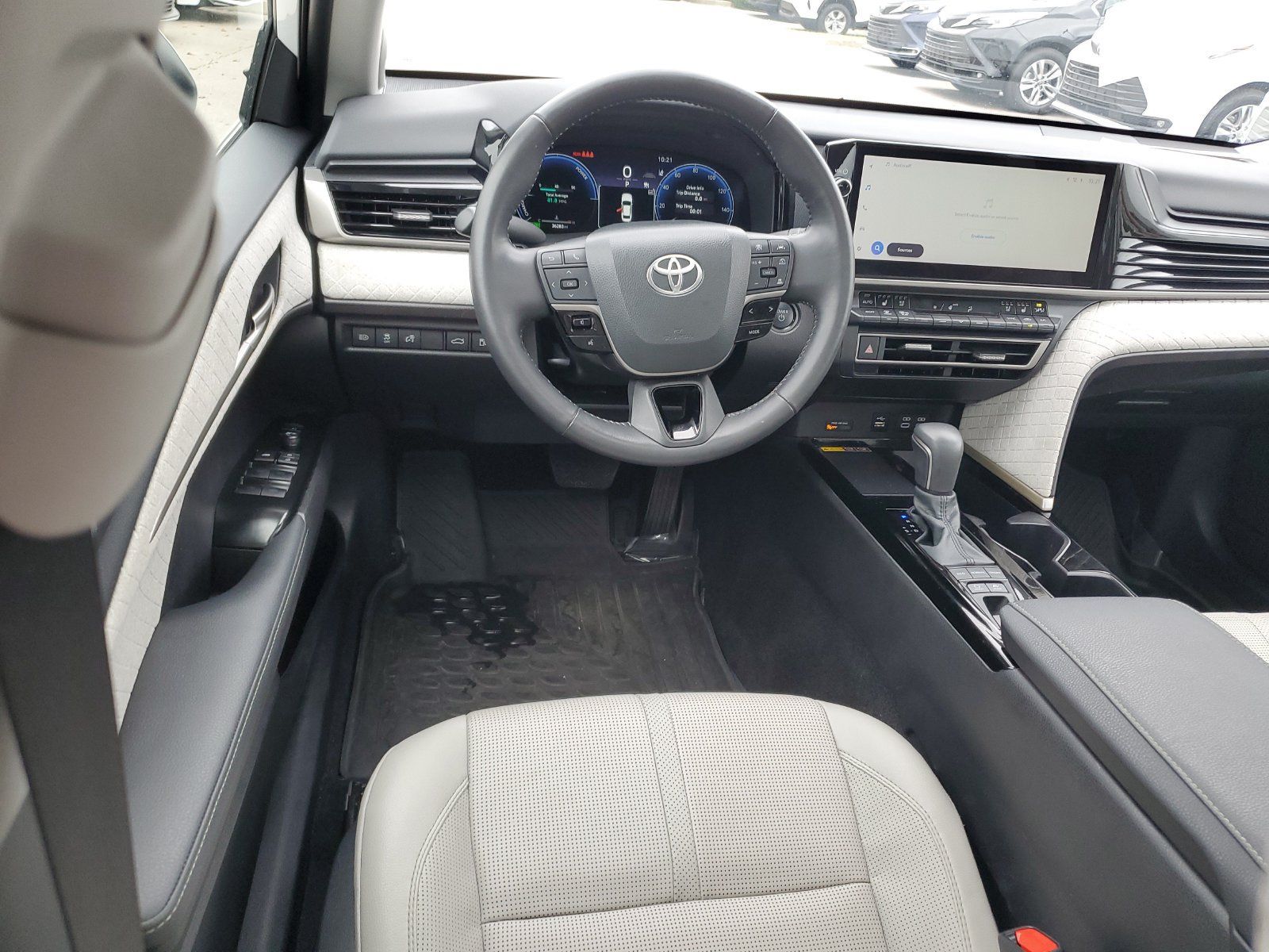 Certified 2025 Toyota Camry XLE w/ Premium Package AWD/4WD image 11