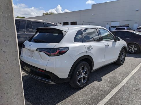 Used 2024 Honda HR-V EX-L image 18