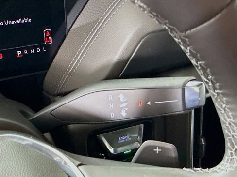 New 2026 GMC Yukon Denali w/ Sun & Power Step Package image 12