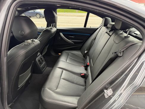 Used 2018 BMW 340i xDrive Sedan AWD/4WD image 16