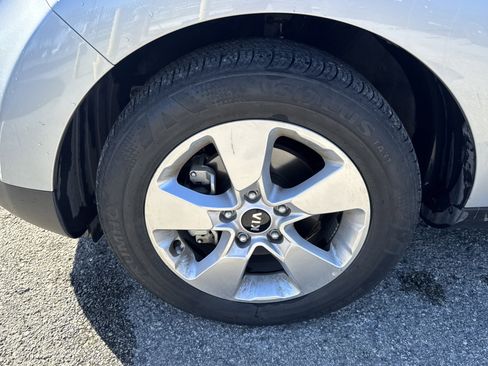 Used 2018 Kia Soul image 9