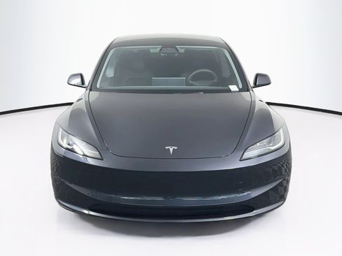 Used 2025 Tesla Model 3 Long Range RWD image 2