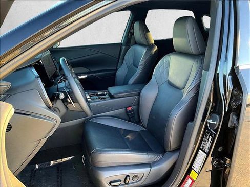 Used 2023 Lexus RX 350 Premium image 27