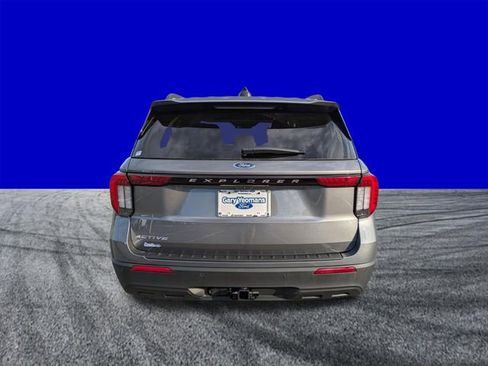 New 2026 Ford Explorer Active image 5