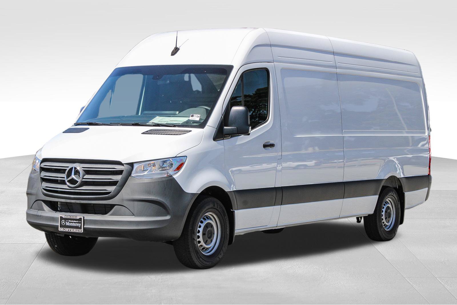 New 2024 Mercedes-Benz Sprinter 2500 image 3