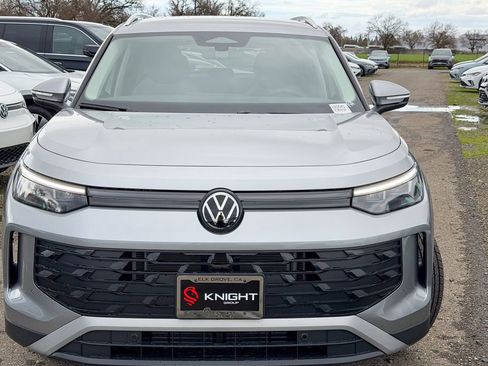 New 2026 Volkswagen Tiguan S image 4