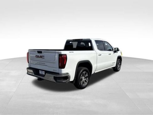 Used 2024 GMC Sierra 1500 SLT image 5