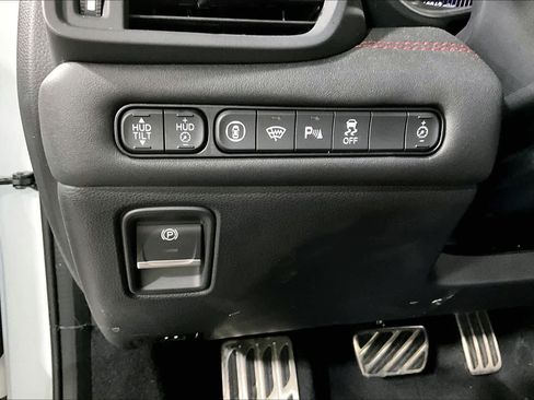 Used 2025 Acura TLX Type S AWD/4WD image 35