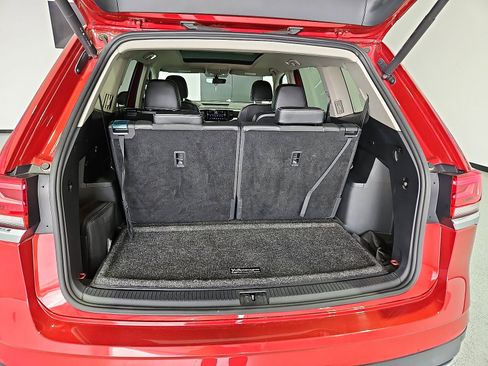 Certified 2023 Volkswagen Atlas SE w/ Panoramic Sunroof Package FWD image 12