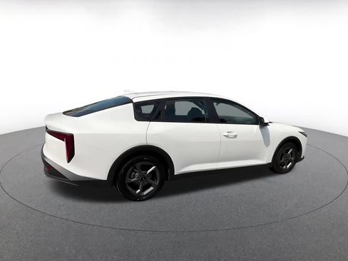 Used 2026 Kia K4 FWD image 15
