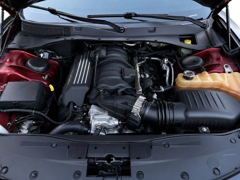 Used 2019 Dodge Charger Scat Pack w/ Plus Group RWD image 13