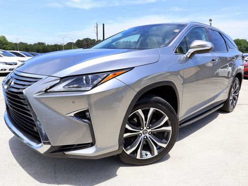 Used 2019 Lexus RX 350L FWD image 2