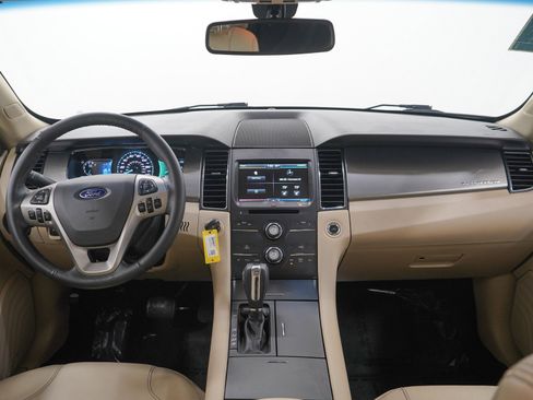Used 2014 Ford Taurus SEL w/ Equipment Group 201A FWD image 14