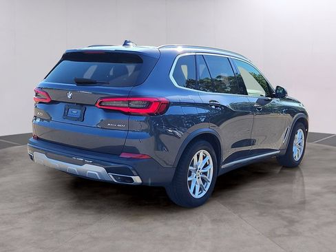 Used 2019 BMW X5 xDrive40i w/ Convenience Package AWD/4WD image 4