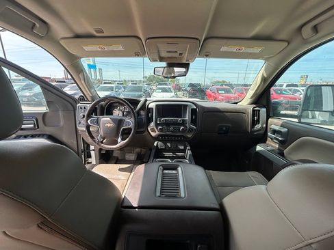 Used 2018 Chevrolet Silverado 2500 LTZ w/ Duramax Plus Package AWD/4WD image 9