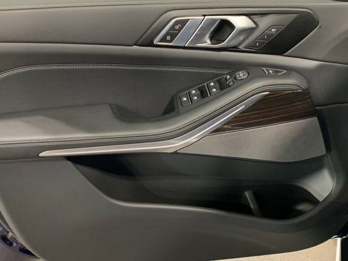 Used 2026 BMW X5 xDrive40i image 11