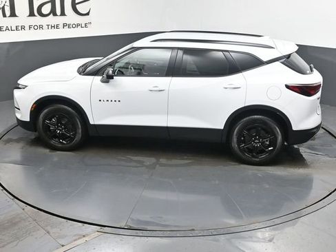 New 2025 Chevrolet Blazer LT w/ Midnight/Sport Edition image 21