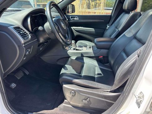 Used 2022 Jeep Grand Cherokee Limited AWD/4WD image 11