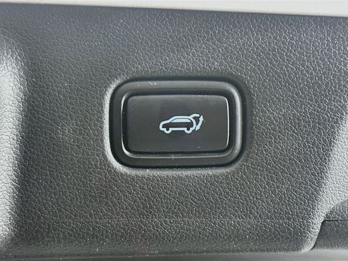 Used 2025 Hyundai Palisade SEL AWD/4WD image 32