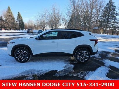 Used 2024 Chevrolet Trax RS w/ Sunroof Package