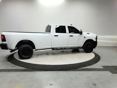 Used 2025 RAM 3500 Tradesman AWD/4WD image 9