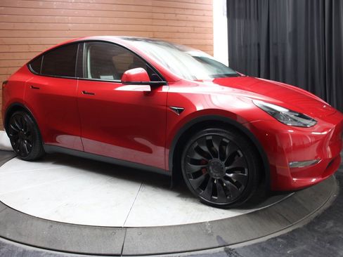 Used 2023 Tesla Model Y Performance image 56