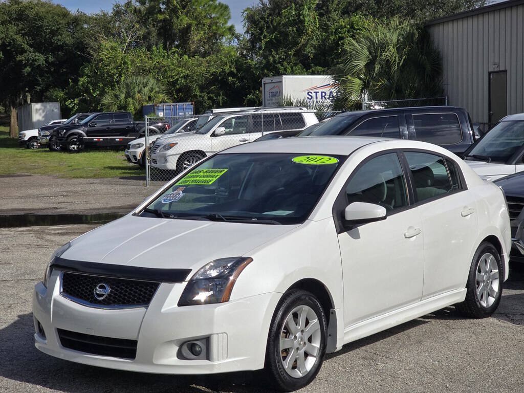 Used 2012 Nissan Sentra 2.0 SR FWD image 4