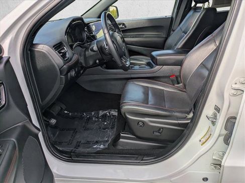 Used 2024 Dodge Durango GT image 17