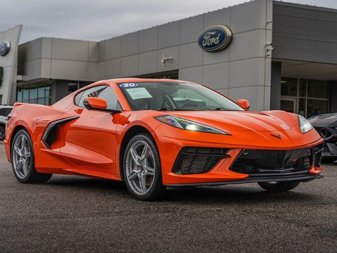 Used 2020 Chevrolet Corvette Stingray Premium Cpe w/ 3LT Preferred Equipment Group image 1