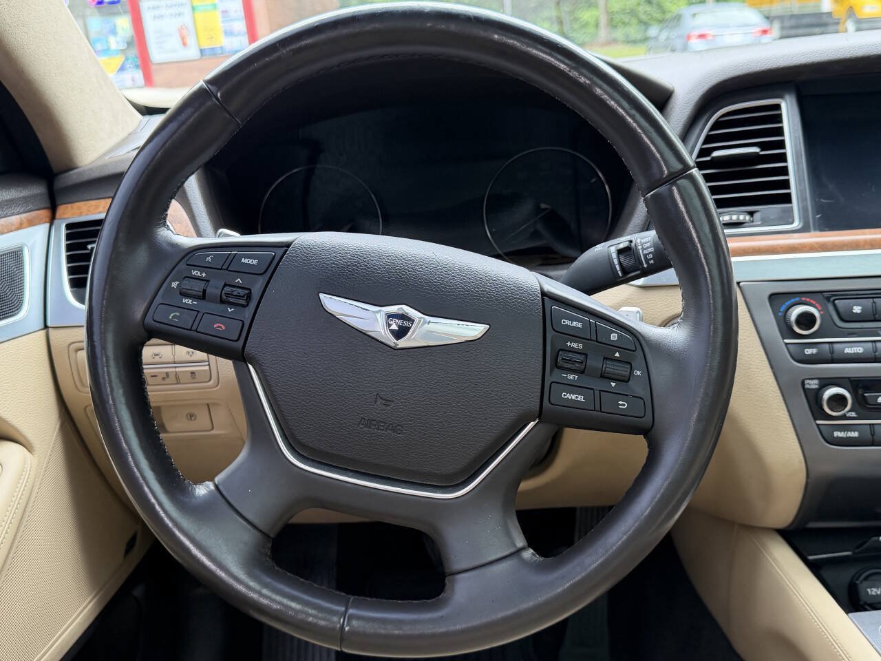 Used 2016 Hyundai Genesis 3.8 image 12