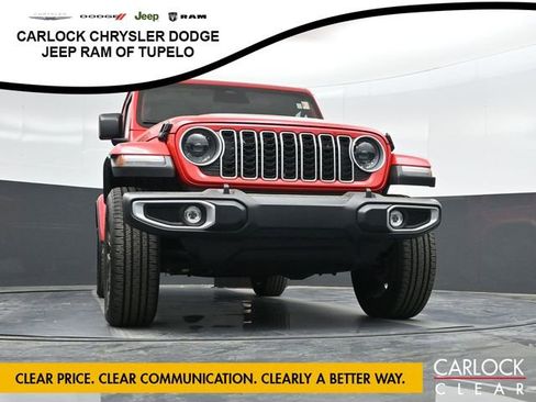 Used 2025 Jeep Wrangler Sahara AWD/4WD image 37