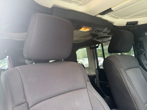 Used 2012 Jeep Wrangler Unlimited Sport AWD/4WD image 13