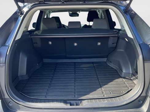 Used 2024 Toyota RAV4 XLE w/ Convenience Package FWD image 9