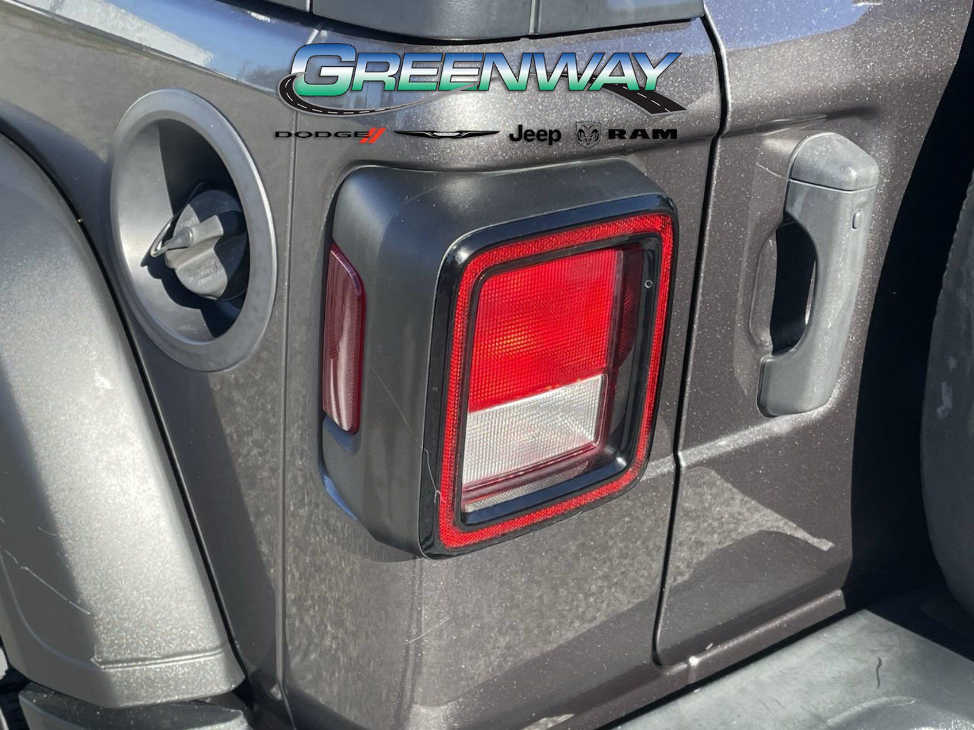 Used 2022 Jeep Wrangler Unlimited Sport AWD/4WD image 32