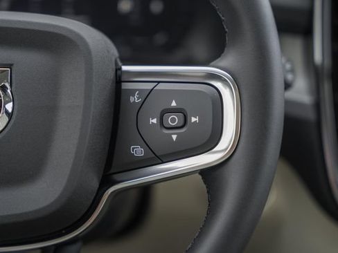 New 2026 Volvo XC40 B5 Ultra w/ Climate Package AWD/4WD image 30